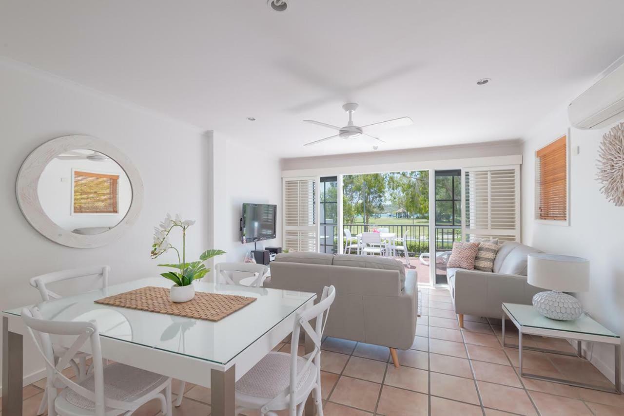 Villa Aqua Нусавил Екстериор снимка