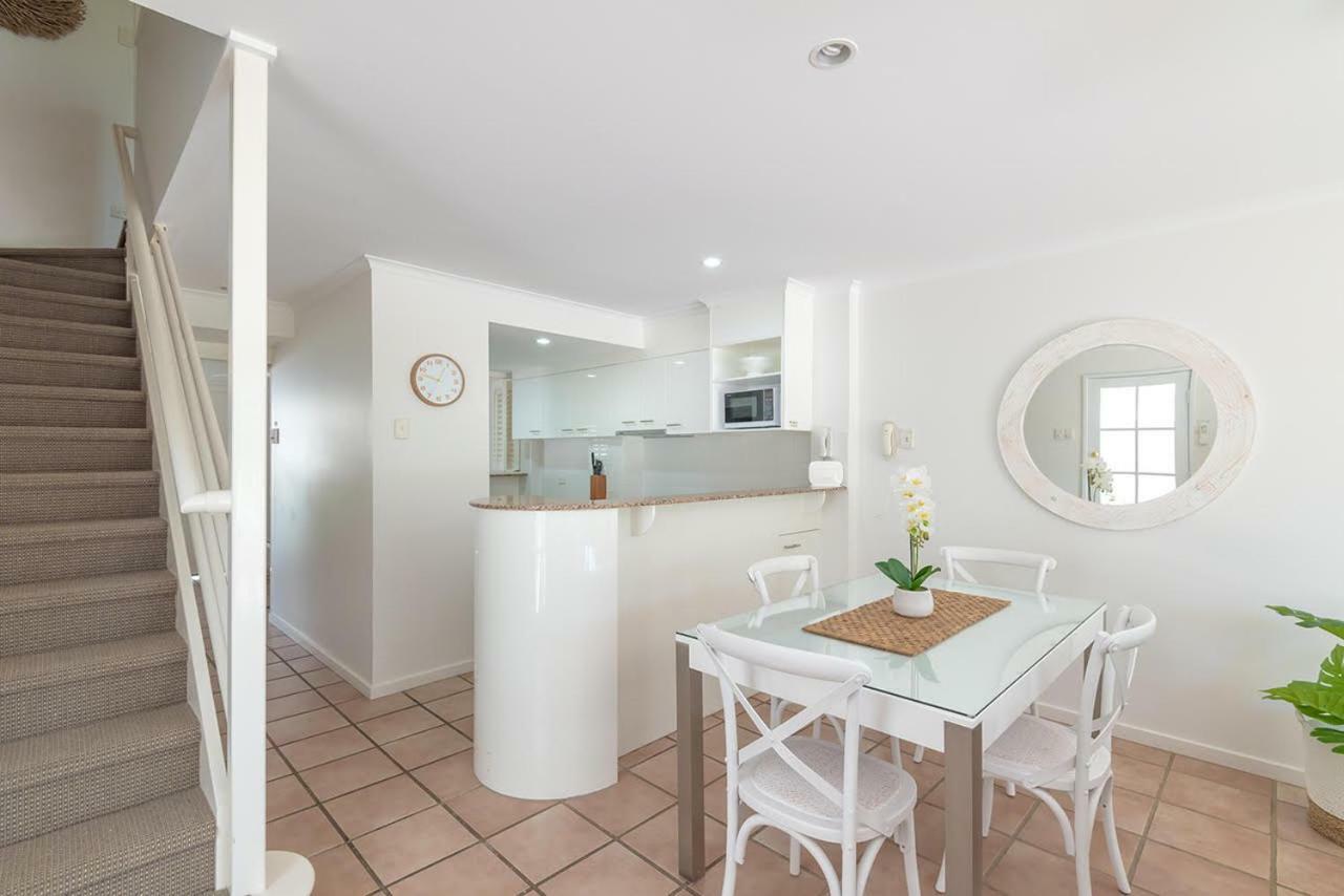 Villa Aqua Нусавил Екстериор снимка